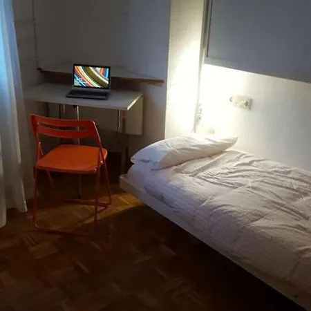 Apto Centro Internet Fibra Vielha